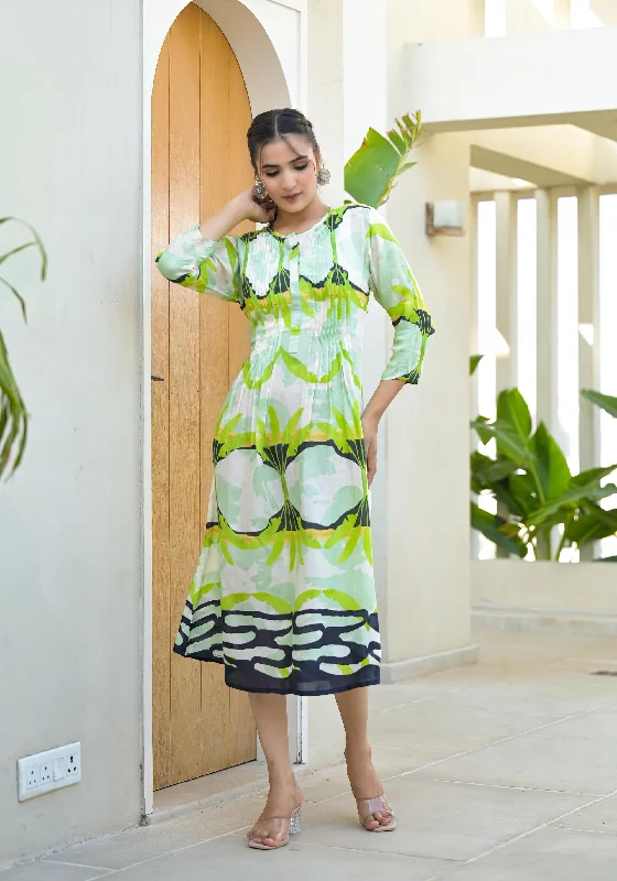 Clothes For Women Green muslin boat neck knee length dress with ethnic print
