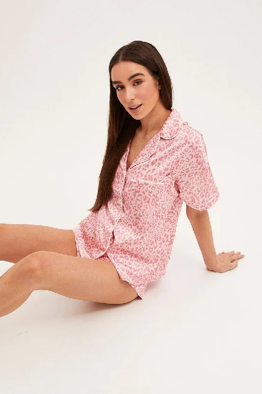 Women's Evening Outfit Pink Animal Print Pyjamas Set Short Sleeve Collared Shorts Satin Women's Evening Outfit Pink Animal Print Pyjamas Set Short Sleeve Collared Shorts Satin