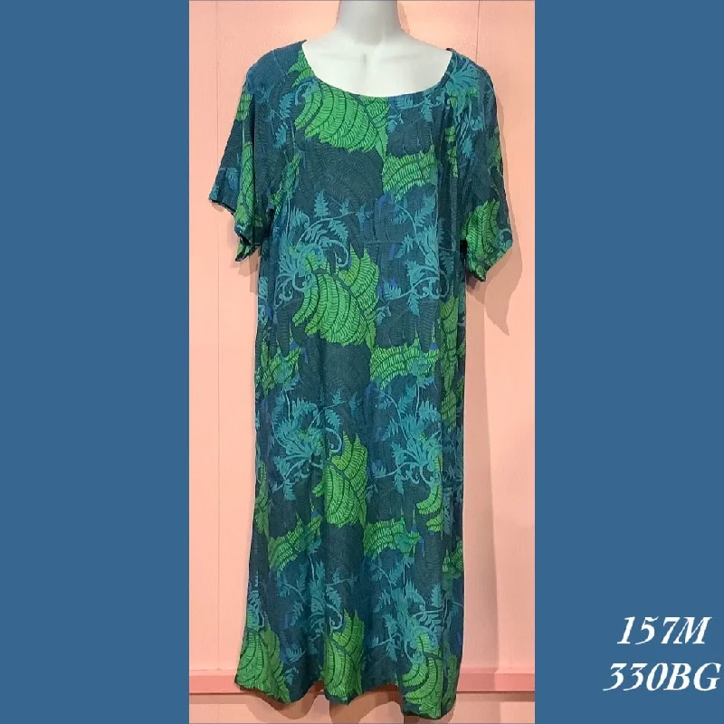 Budget Saver 157M - 330BG , Raglan sleeve dress with pockets mid length