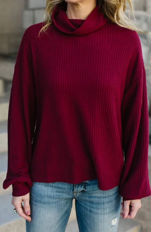 Women's High-End Clothing Klara Waffle Turtleneck Sweater In Garnet