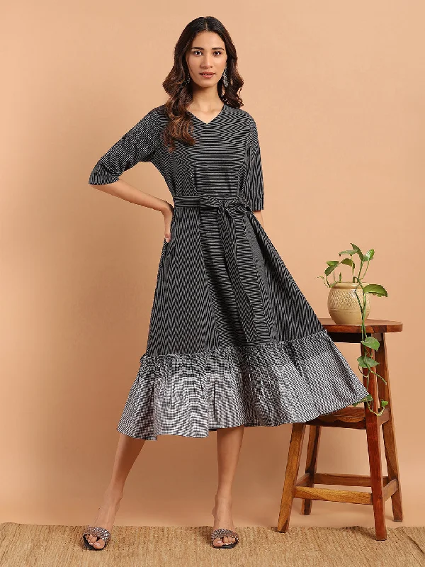 Online Boutiques Black Cotton Striped Flared Western Dress