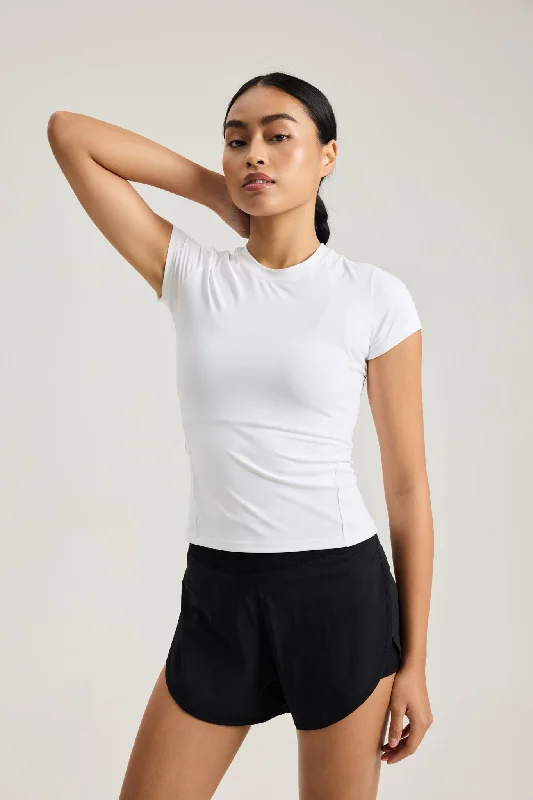 Timeless Women's Clothes Like A Hug Tee in Yoghurt