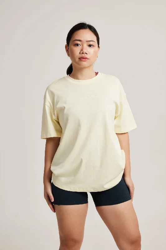 Women's Resort Garments Oversized Tee in Sunshine