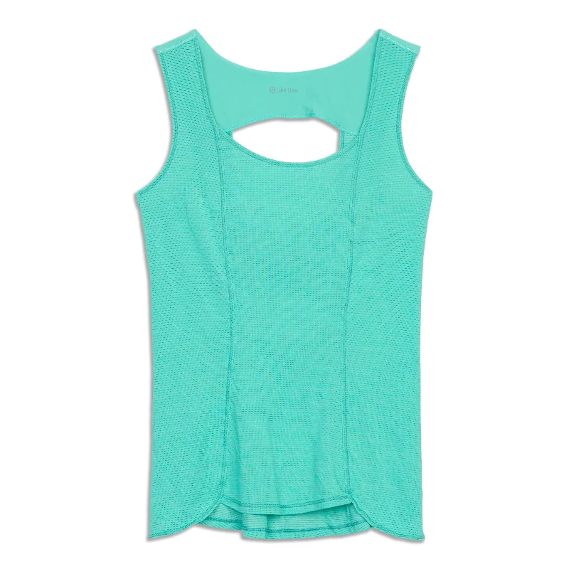 Women's Elegant Outfit Run Righteous Tank Top - Resale