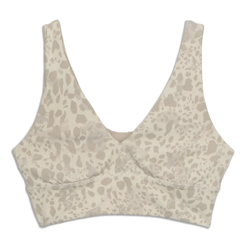 Women's Weekend Outfit lululemon Align™ V-Neck Bra - Resale