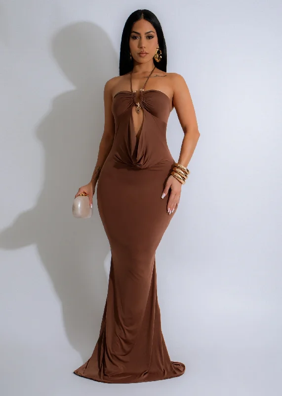 Women's Clothing And Garments Sets Siren’s Embrace Maxi Dress Brown