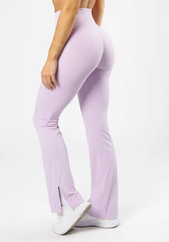 Women's Casual Apparel For Weekends RecStretch Original Sculptseam® Plus Flare Legging 34" Pastel Lilac