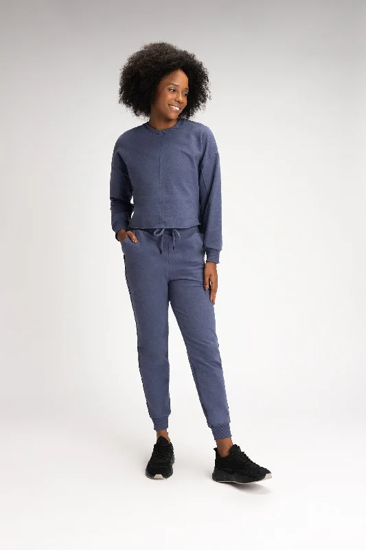 Women's Plus-Size Outfit Under Pants